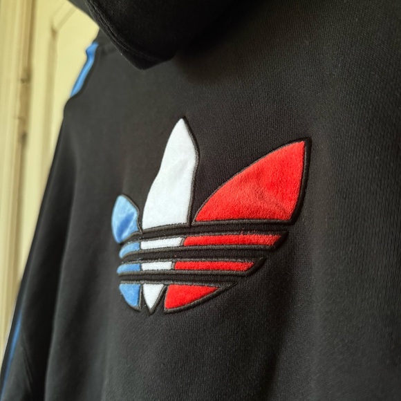 Adidas Adicolour Originals Hoodie - Picture 3 of 11